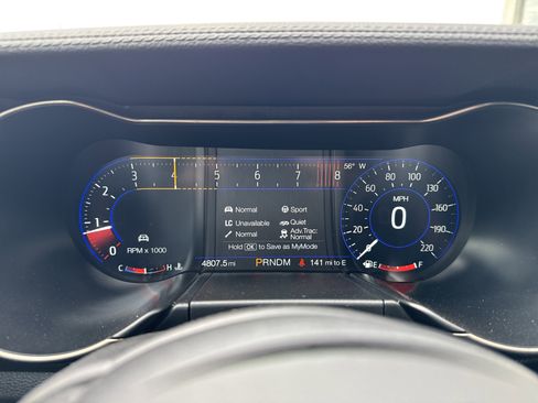 Used 2022 Ford Mustang Shelby GT500 w/ Technology Package image 19