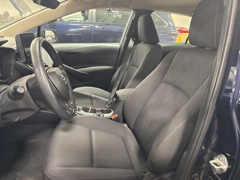 Used 2023 Toyota Corolla LE image 12