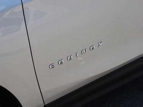 Used 2020 Chevrolet Equinox LS w/ LS Convenience Package FWD image 8