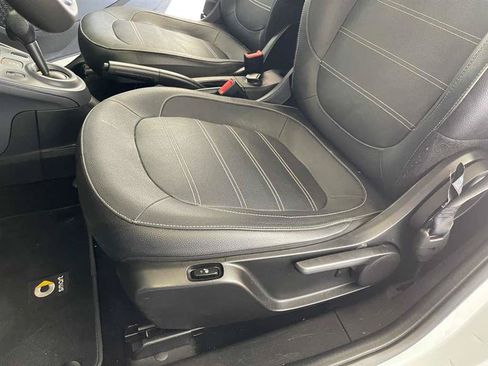 Used 2016 smart fortwo Coupe RWD image 24