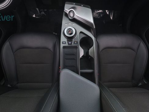 Used 2024 Kia EV6 Light image 24