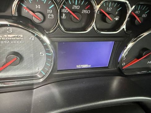 Used 2017 GMC Sierra 1500 SLT AWD/4WD image 4