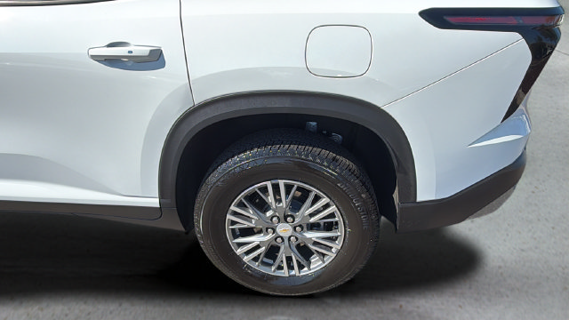 Used 2026 Chevrolet Traverse LT w/ Driver Confidence Package FWD image 44