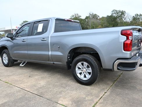 Used 2025 Chevrolet Silverado 1500 LT image 4