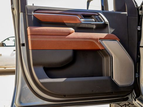 Used 2024 GMC Sierra 2500 Denali Ultimate w/ Max Trailering Package image 36