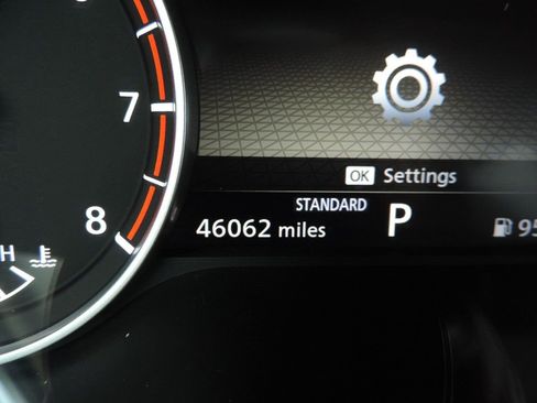 Certified 2021 Nissan Rogue SV image 28