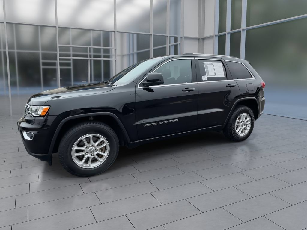 Used 2020 Jeep Grand Cherokee Laredo w/ Security & Convenience Group AWD/4WD image 4