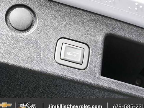New 2026 Chevrolet Equinox RS w/ Convenience Package III AWD/4WD image 27