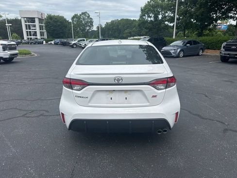 Used 2025 Toyota Corolla SE FWD image 5