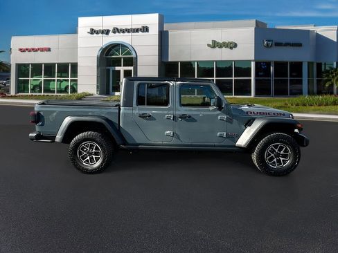 New 2025 Jeep Gladiator Rubicon w/ Dual Top Group image 9