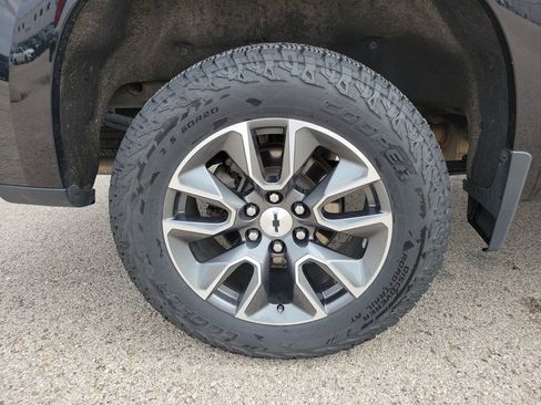 Used 2023 Chevrolet Silverado 1500 RST image 5