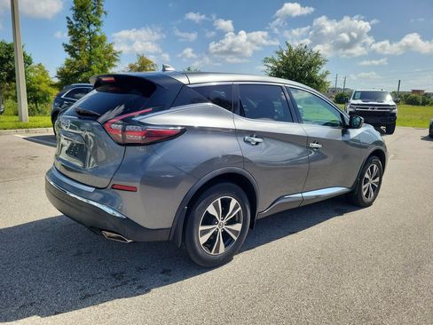Used 2019 Nissan Murano S w/ Cargo Package FWD image 2