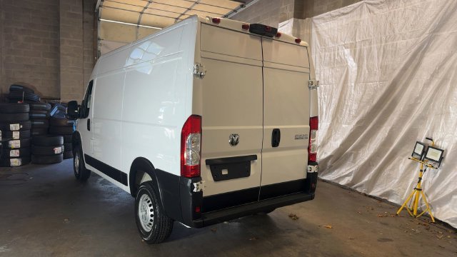 Used 2025 RAM ProMaster 2500 w/ Convenience Group FWD image 6
