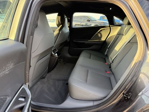 Used 2024 Lucid Air Pure image 6