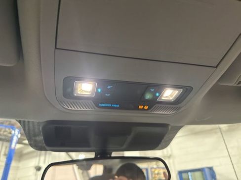 Used 2024 Ford F350 XL w/ XL Chrome Package image 25