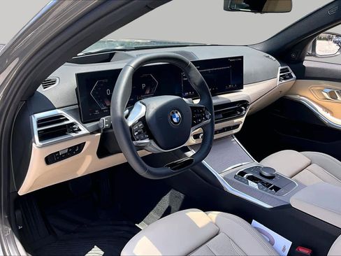 Used 2026 BMW 330i Sedan w/ Premium Package RWD image 16