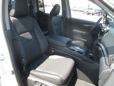 Used 2025 Honda Ridgeline RTL image 23