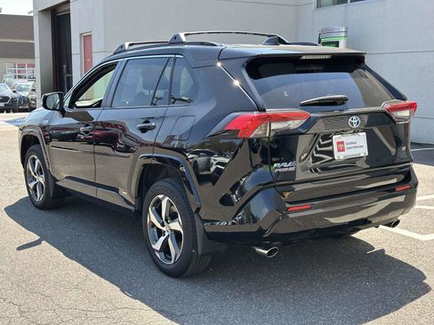 Used 2023 Toyota RAV4 SE w/ Weather & Moonroof Package AWD/4WD image 7