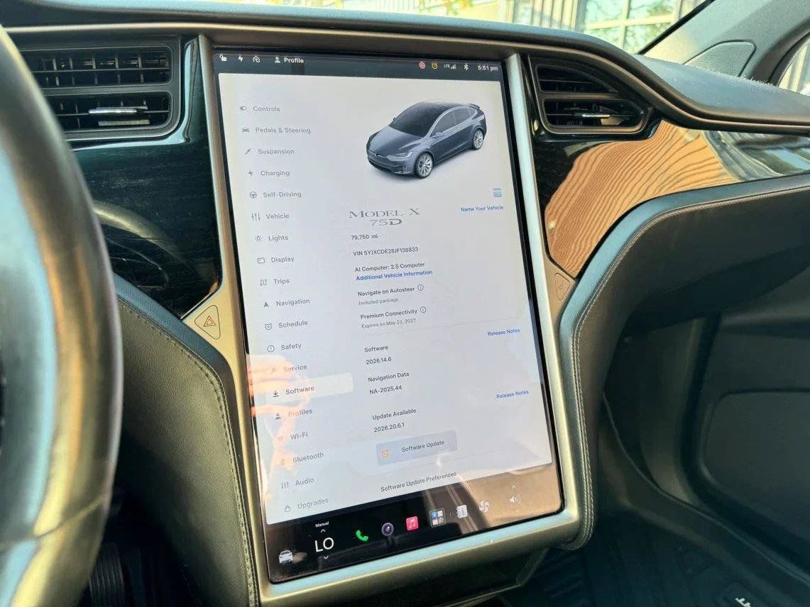 Used 2018 Tesla Model X 75D AWD/4WD image 18