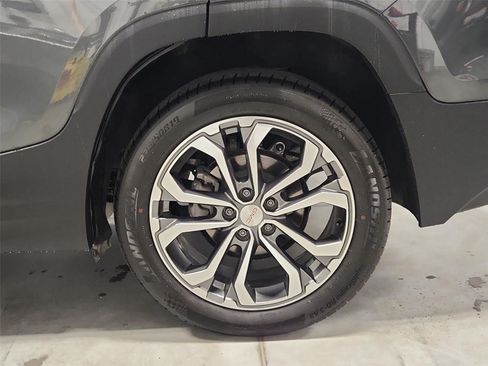 Used 2020 GMC Terrain SLT w/ Preferred Package FWD image 33