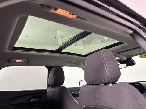 Used 2024 Chevrolet TrailBlazer LT w/ Convenience Package image 22