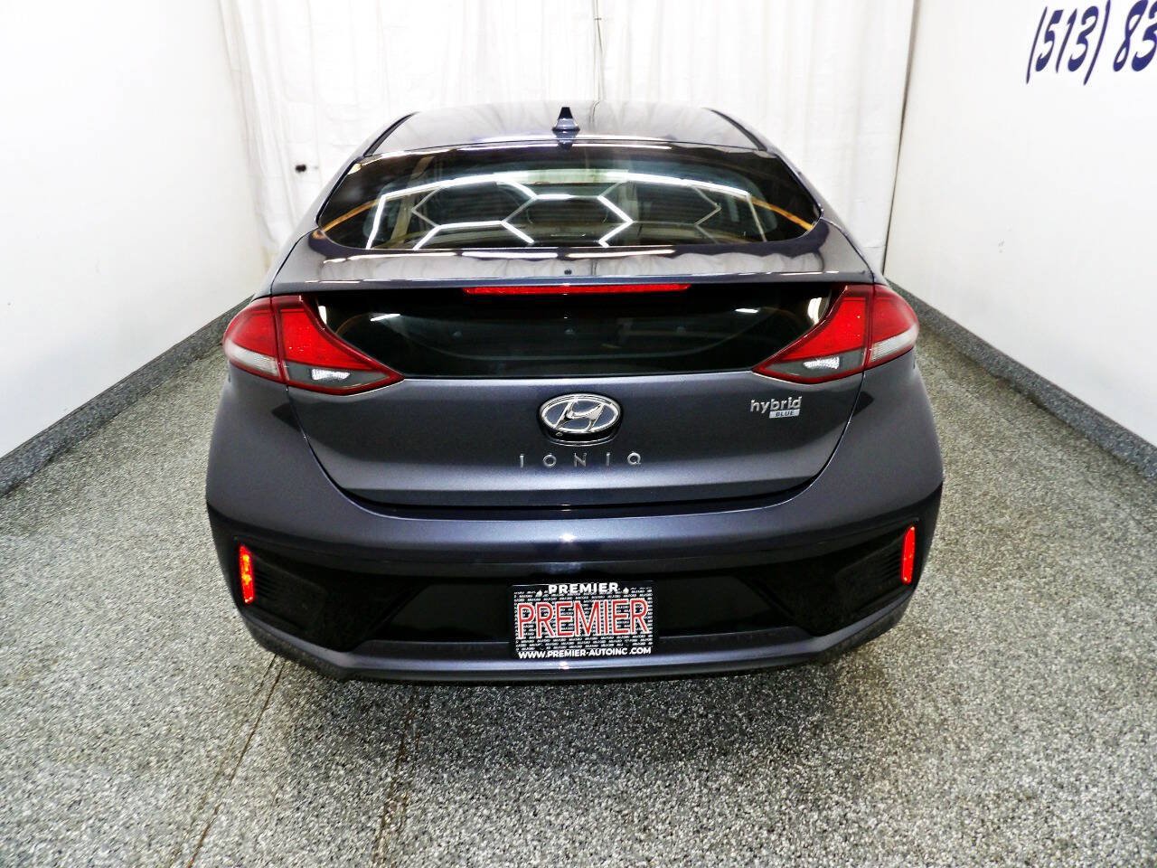 Used 2018 Hyundai Ioniq Blue FWD image 5