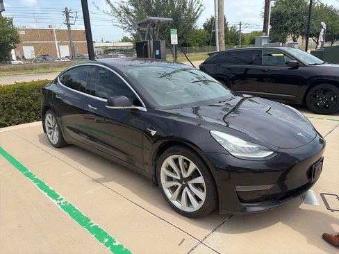 Used 2018 Tesla Model 3 Long Range RWD image 2