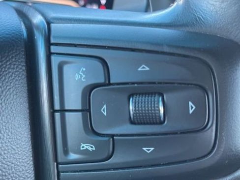 Used 2022 GMC Sierra 1500 AT4 image 18