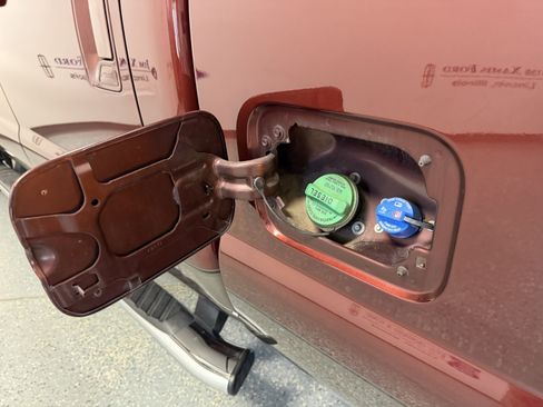 Used 2016 Ford F350 King Ranch image 26