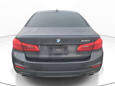 Used 2019 BMW 540i w/ M Sport Package image 8