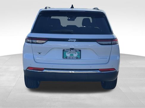 New 2025 Jeep Grand Cherokee Laredo X w/ Luxury Tech Group I image 7