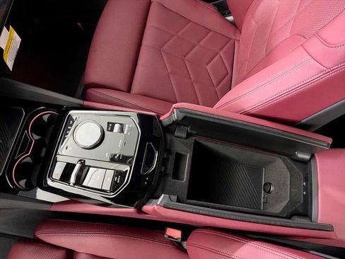 Certified 2026 BMW i5 eDrive40 AWD/4WD image 23