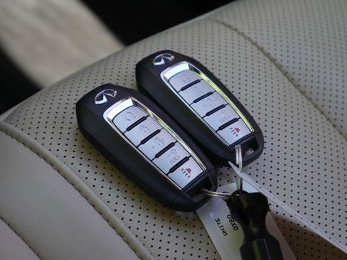Used 2024 INFINITI QX60 Luxe AWD/4WD image 36