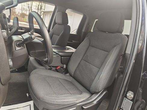 Used 2021 Chevrolet Silverado 2500 Custom image 11