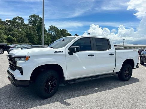 Used 2022 Chevrolet Silverado 1500 LT Trail Boss w/ LT Trail Boss Premium Package AWD/4WD image 29