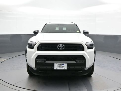 Certified 2025 Toyota 4Runner SR5 image 2