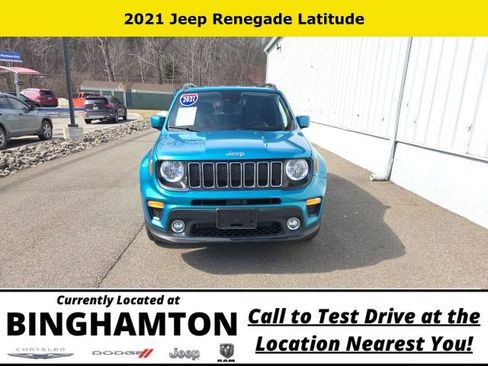 Used 2021 Jeep Renegade Latitude w/ Convenience Group image 2