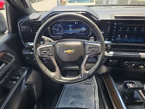 Certified 2023 Chevrolet Silverado 1500 High Country w/ High Country Premium Package AWD/4WD image 12
