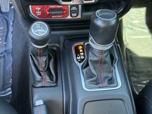 Used 2021 Jeep Gladiator Rubicon image 26