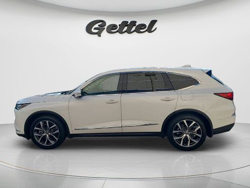 Used 2023 Acura MDX FWD w/ Technology Package image 8