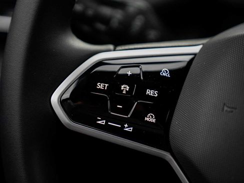 New 2026 Volkswagen ID.4 Pro image 24