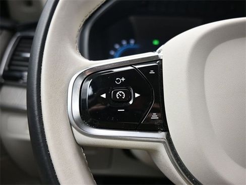 Used 2024 Volvo XC90 T8 Ultimate w/ Lounge Package image 26