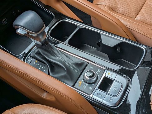 Certified 2023 Kia Telluride EX X-Line image 17