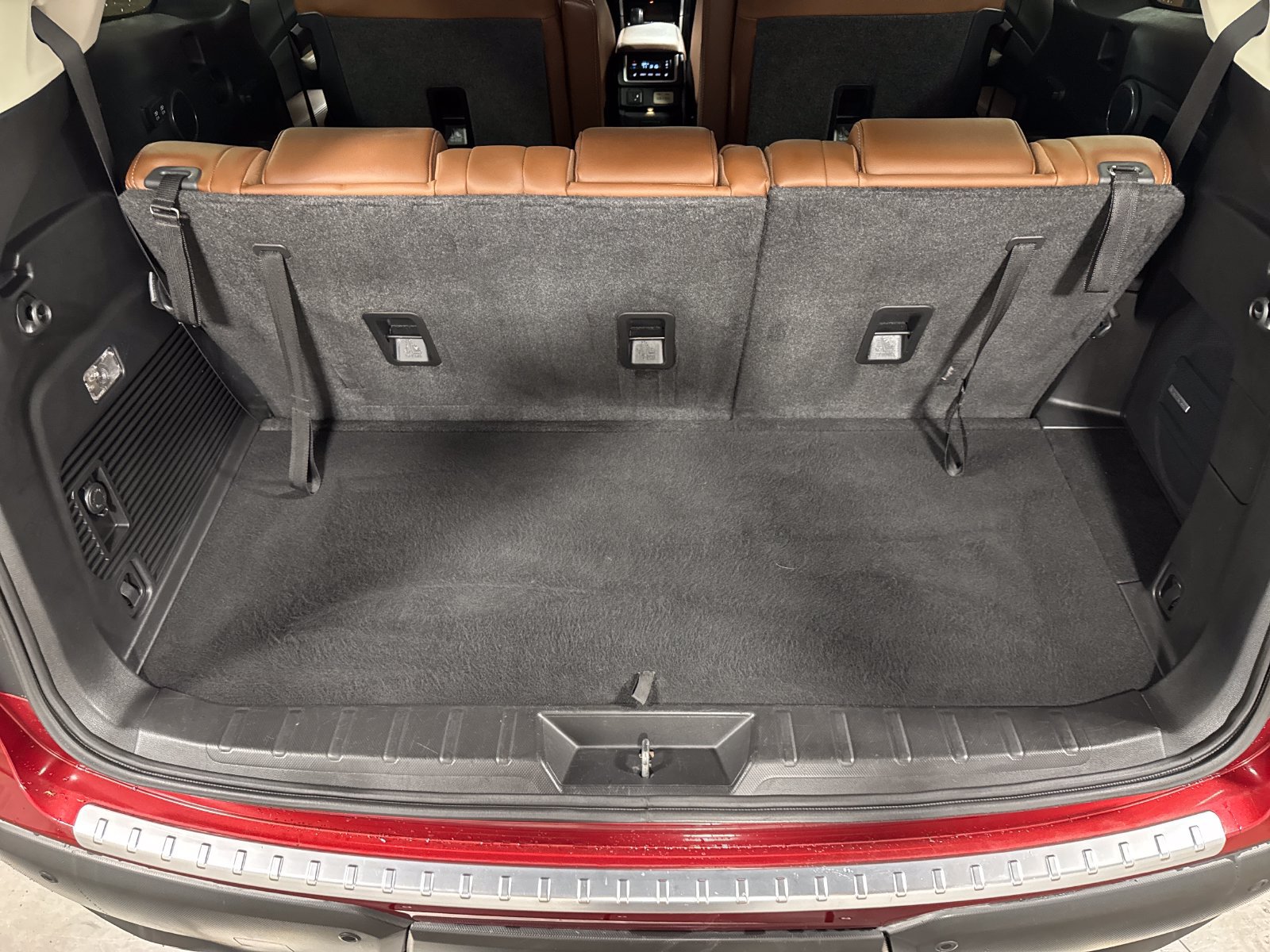 Used 2019 Subaru Ascent Touring AWD/4WD image 28