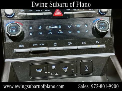 Used 2024 Hyundai Santa Fe Limited FWD image 16