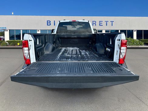Certified 2022 Ford F250 XL image 21