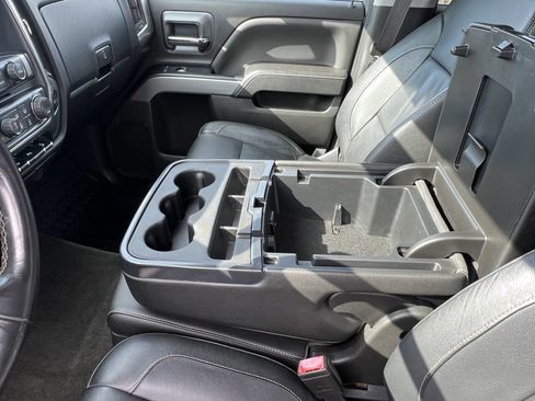 Used 2018 Chevrolet Silverado 1500 LT w/ All Star Edition image 30