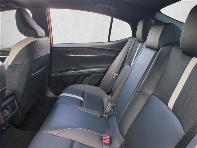 Certified 2025 Toyota Camry SE FWD image 18