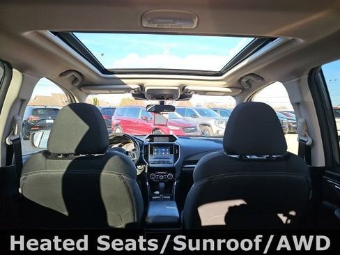 Used 2023 Subaru Forester Premium image 31