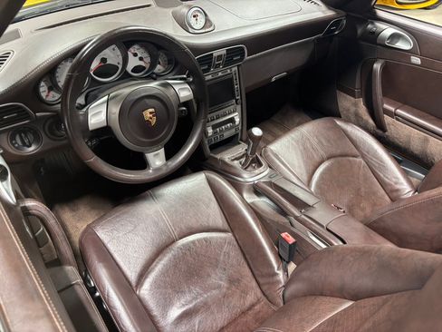 Used 2006 Porsche 911 Carrera S RWD image 17